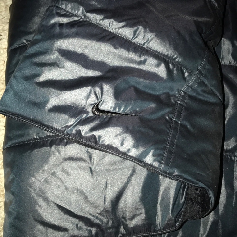 Nike puffy infinity scarf